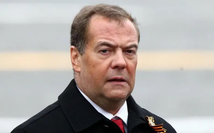 Finlanda, țintă a acuzațiilor Moscovei: Medvedev susține că Helsinki se pregătește de război